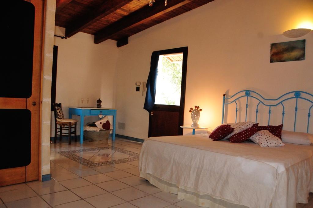 Alba Bed & Breakfast Мелендуньо Номер фото